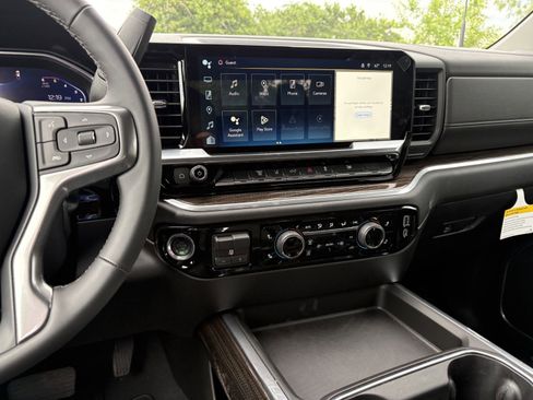 New 2026 Chevrolet Silverado 2500 LT w/ Convenience Package AWD/4WD image 17