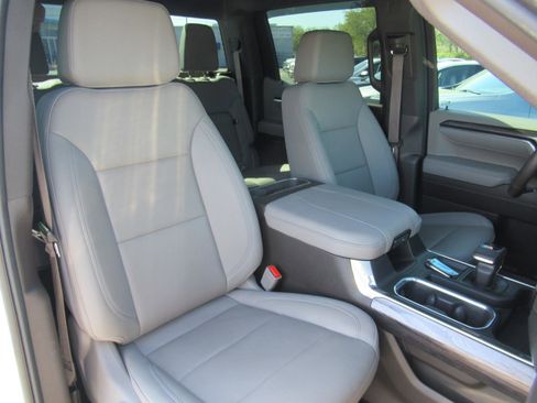 Used 2023 Chevrolet Silverado 1500 LTZ image 8