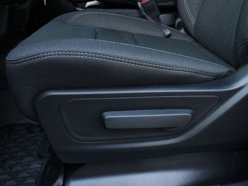 New 2026 RAM 1500 Warlock AWD/4WD image 14