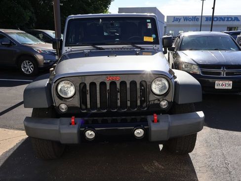 Used 2017 Jeep Wrangler Sport AWD/4WD image 2