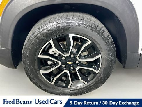 Used 2023 Chevrolet TrailBlazer ACTIV w/ Sun and Liftgate Package AWD/4WD image 37