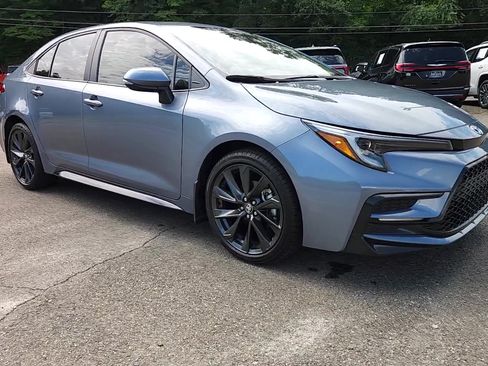 Used 2024 Toyota Corolla XSE FWD image 14