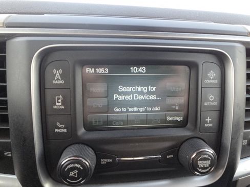 Used 2015 RAM 1500 Classic SLT image 24