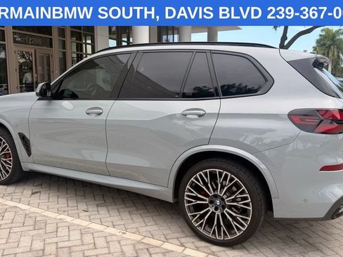 Used 2025 BMW X5 sDrive40i w/ M Sport Package RWD image 13