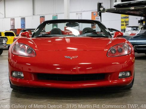 Used 2006 Chevrolet Corvette Convertible image 13
