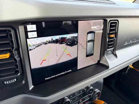 Used 2023 Ford Bronco Badlands AWD/4WD image 29