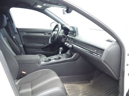 Used 2023 Honda Civic Sport image 10