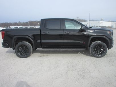 New 2026 GMC Sierra 1500 AT4 w/ AT4 Premium Package