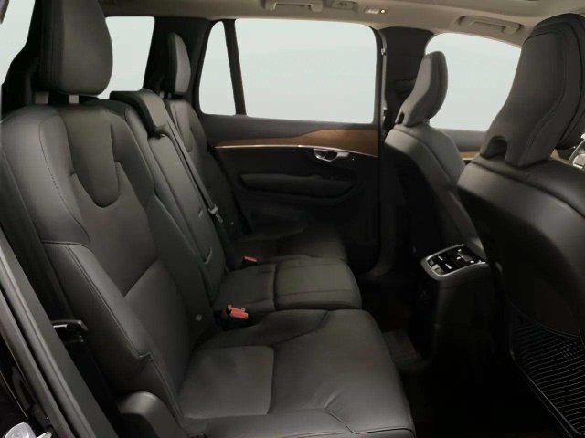 Used 2024 Volvo XC90 T8 Plus w/ Protection Package Premier AWD/4WD image 81