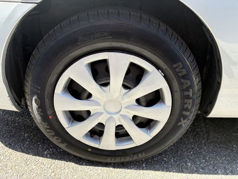 Used 2007 Toyota Corolla LE FWD image 16