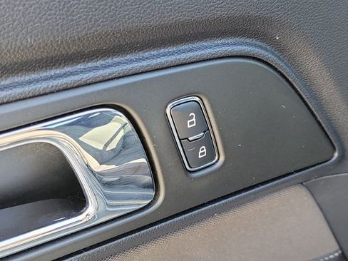 Used 2016 Ford Mustang GT w/ GT Performance Package RWD image 15