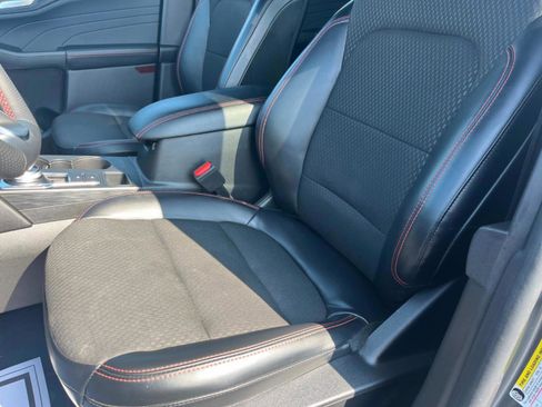 Used 2023 Ford Escape ST-Line w/ Tech Pack #1 image 33