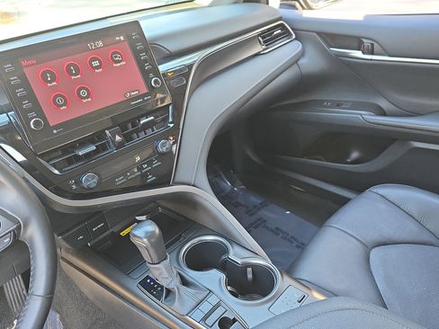 Used 2024 Toyota Camry XSE image 24