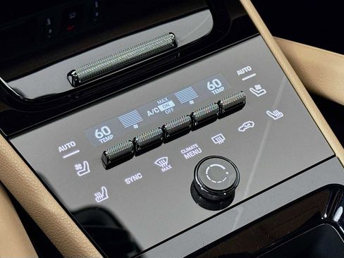 Certified 2026 Porsche Cayenne Coupe AWD/4WD image 21