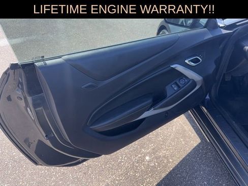 Used 2016 Chevrolet Camaro SS image 15