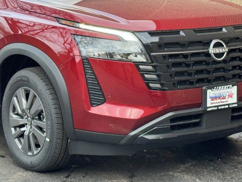 New 2026 Nissan Pathfinder SV image 3