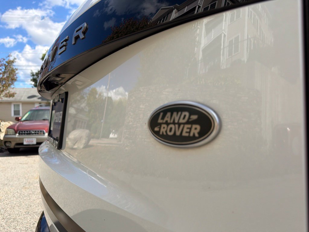 Used 2023 Land Rover Range Rover SE AWD/4WD image 11