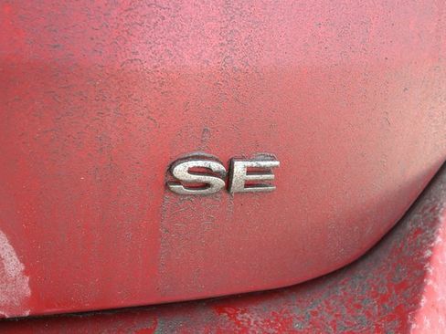 Used 2018 Ford Focus SE image 5