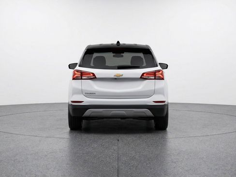 Used 2025 Chevrolet Equinox LT image 7