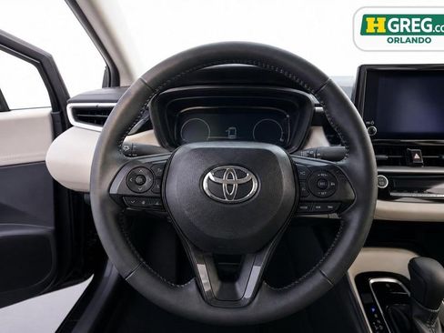 Used 2024 Toyota Corolla LE FWD image 10