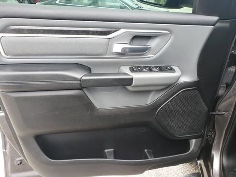 Used 2019 RAM 1500 Big Horn AWD/4WD image 11
