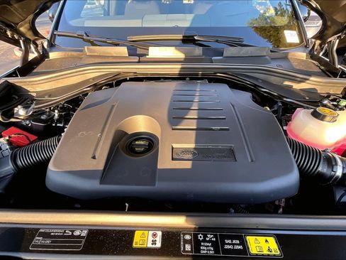 New 2026 Land Rover Range Rover Sport Dynamic SE image 13