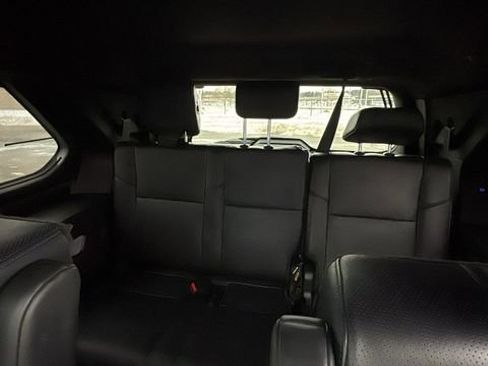 Certified 2024 Toyota Sequoia Platinum image 27