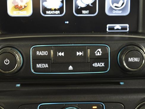 Used 2017 GMC Sierra 1500 SLT w/ SLT Premium Package AWD/4WD image 21