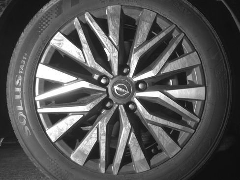 Used 2025 Nissan Altima 2.5 SV image 13