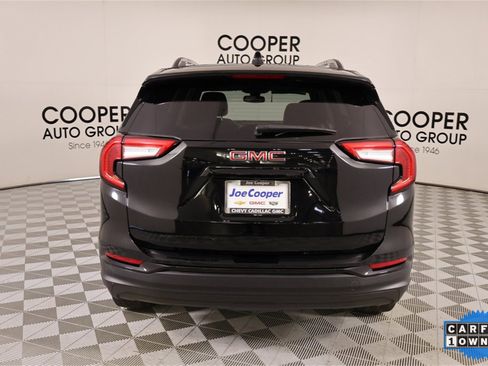 Used 2023 GMC Terrain SLE w/ Elevation Edition image 20