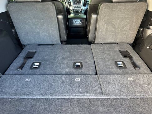 Used 2020 Chevrolet Tahoe LT RWD image 15