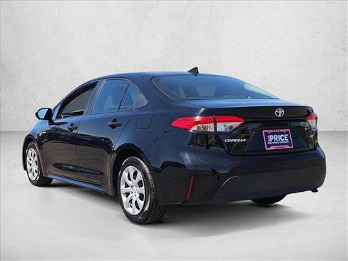 Used 2024 Toyota Corolla LE FWD image 8