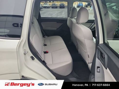 Used 2016 Subaru Forester 2.5i Premium w/ All-Weather Package image 15