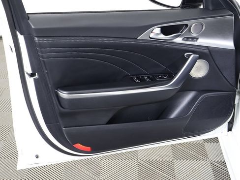 Used 2023 Kia Stinger GT2 image 28