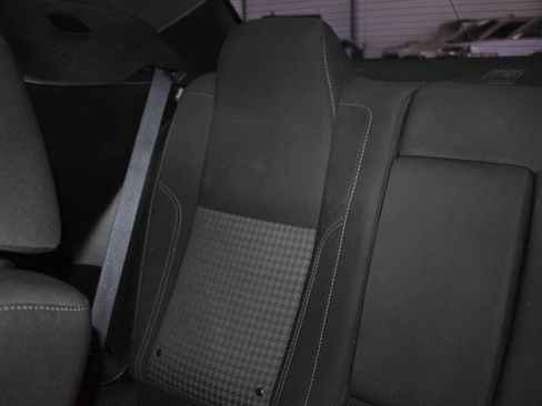 Used 2021 Dodge Challenger SXT image 35