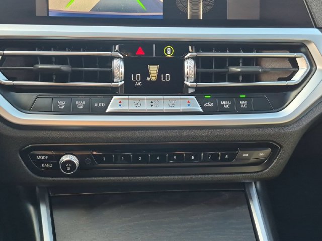 Used 2022 BMW 330e RWD image 23