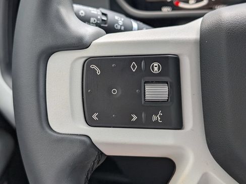 Used 2025 Land Rover Defender 110 S AWD/4WD image 30
