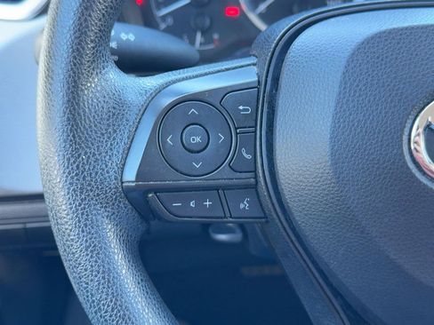 Used 2022 Toyota Corolla LE image 26