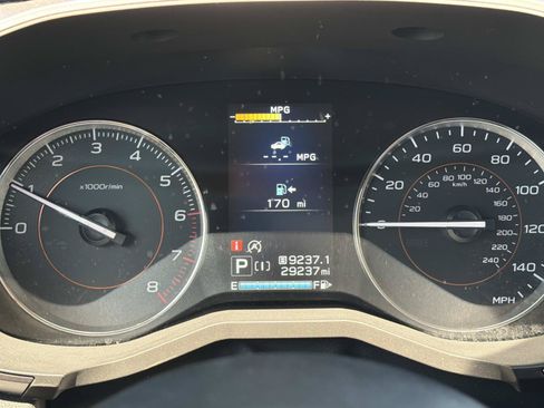Used 2023 Subaru Crosstrek 2.5i Limited AWD/4WD image 23