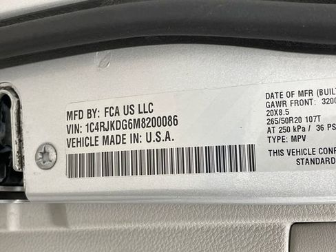 Used 2021 Jeep Grand Cherokee L Overland image 44