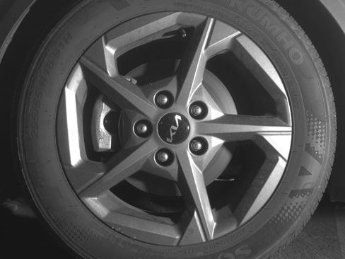 Used 2025 Kia K4 LXS image 12