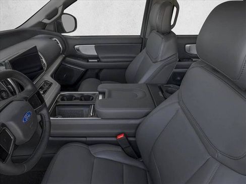 New 2026 Ford Expedition Active AWD/4WD image 6