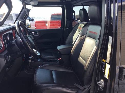 Used 2021 Jeep Gladiator Rubicon AWD/4WD image 12