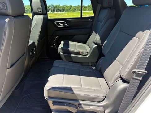 Used 2023 Chevrolet Tahoe Z71 w/ Z71 Off-Road Package AWD/4WD image 57