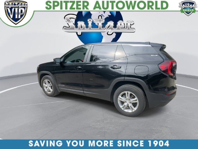 Used 2024 GMC Terrain SLE FWD image 8