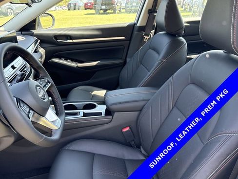 New 2025 Nissan Altima 2.5 SR w/ SR Premium Package image 5