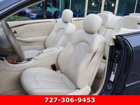 Used 2008 Mercedes-Benz CLK 350 Cabriolet image 2
