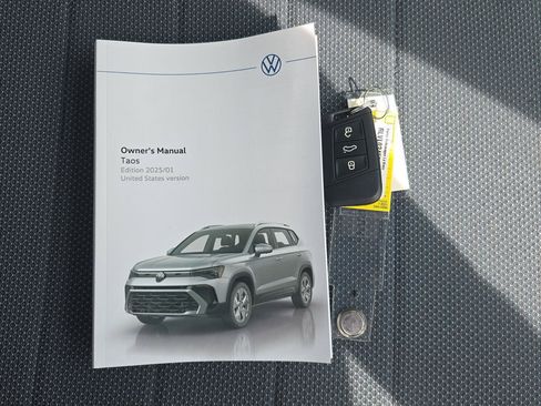 Certified 2025 Volkswagen Taos S AWD/4WD image 22