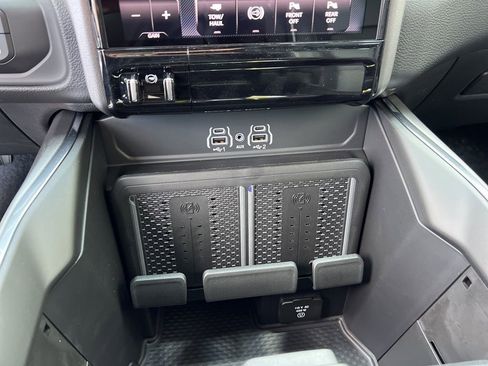 New 2026 RAM 3500 Laramie image 21