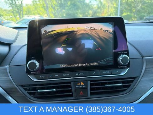 Used 2025 Nissan Altima 2.5 SV AWD/4WD image 20
